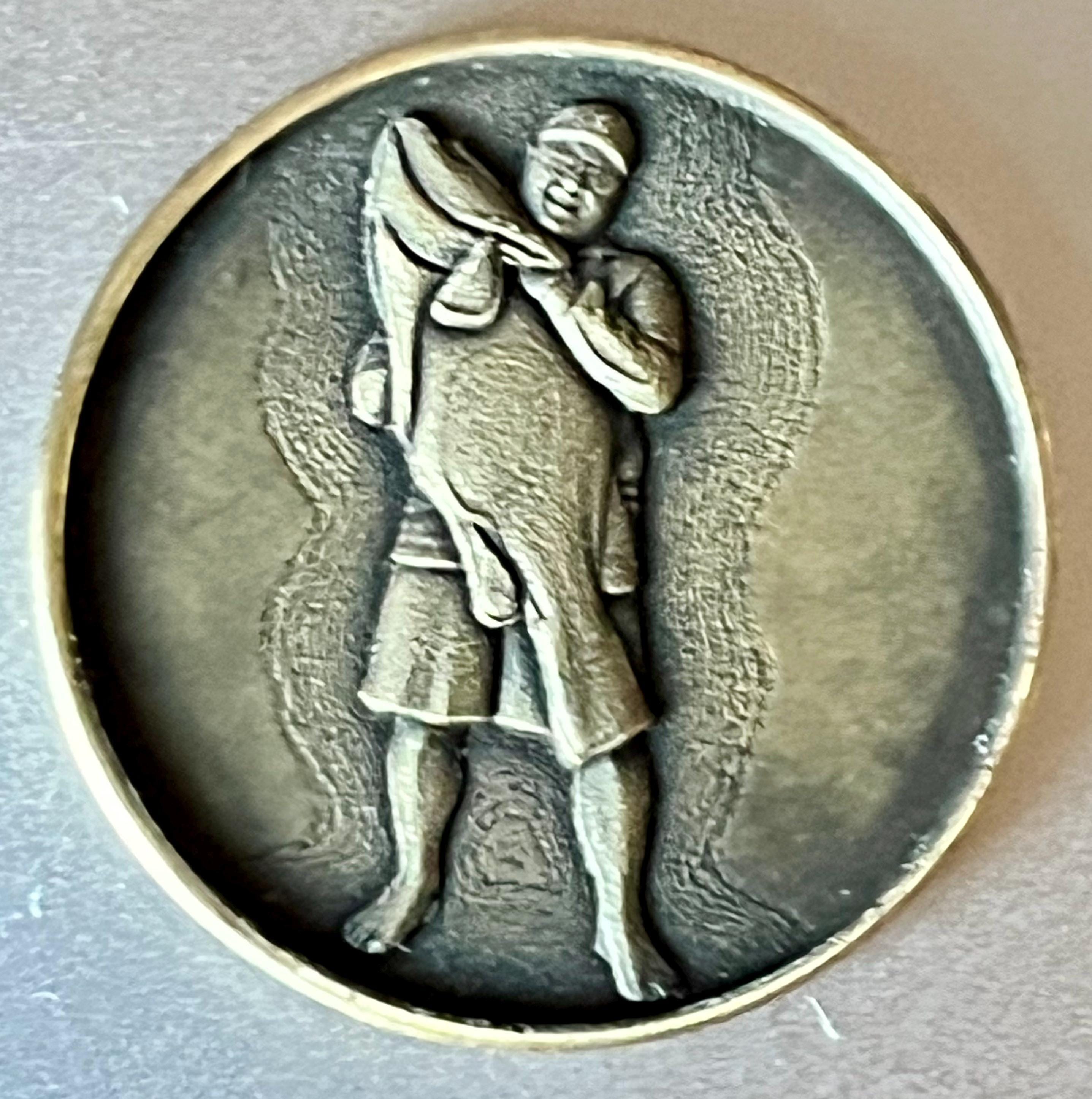 YOUR-Medallion